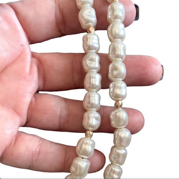 CHICO’S Cold Pearl Choker Necklace - Picture 4 of 4